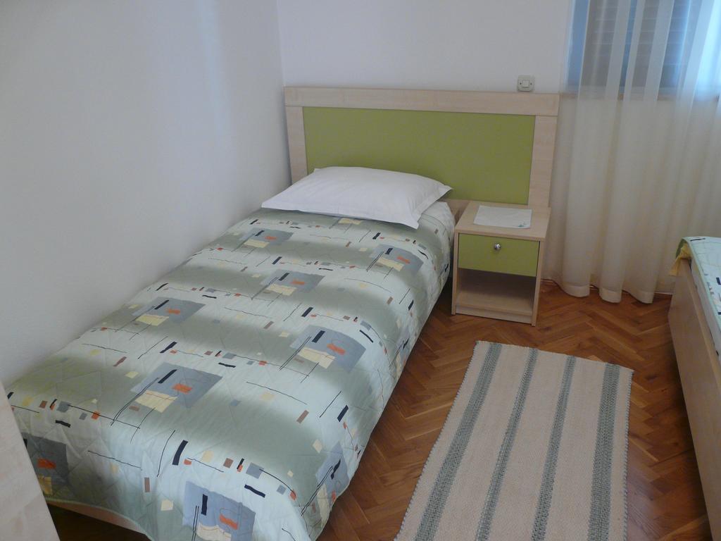 Apartments Mirela Пореч Экстерьер фото
