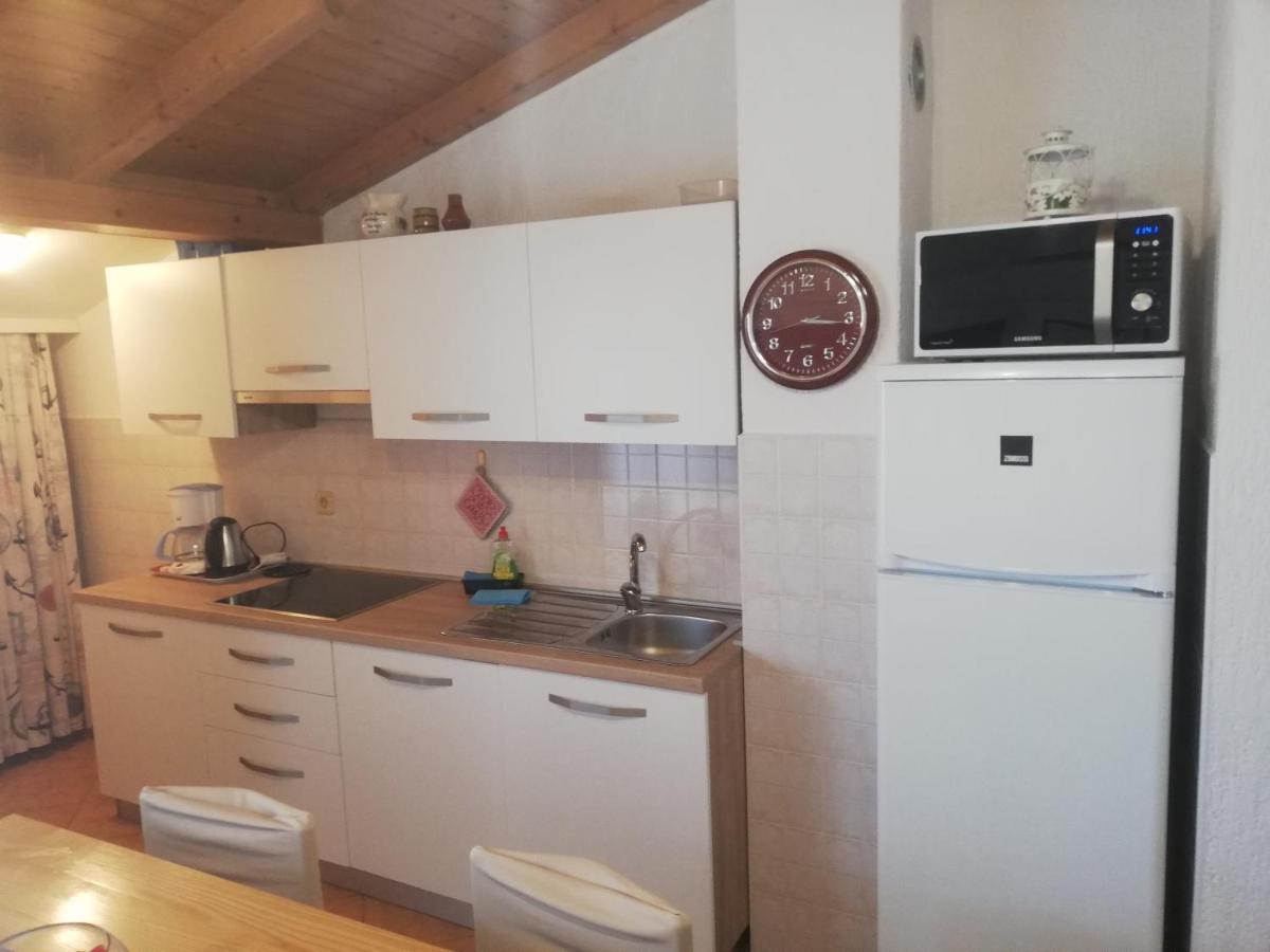 Apartments Mirela Пореч Экстерьер фото